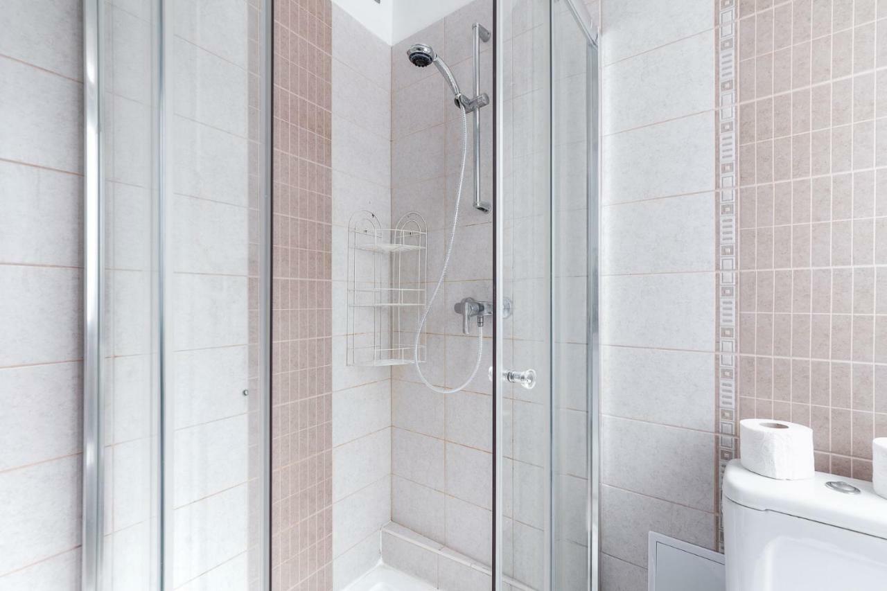 Izabella Home 2 บูดาเปสต์ ภายนอก รูปภาพ